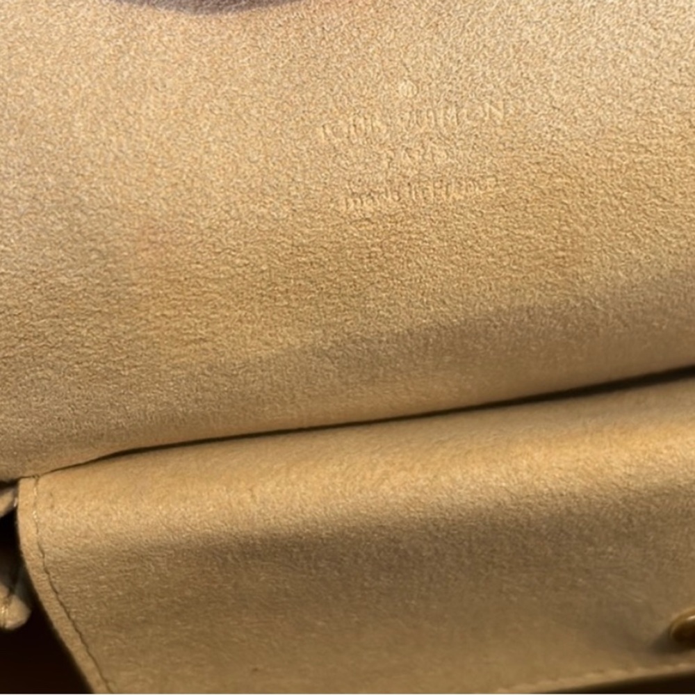 Louis Vuitton Monogram Beverly Handbag - Picture 6 of 9